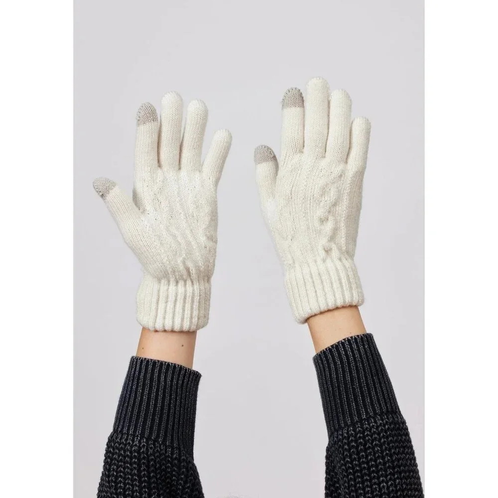 Hat Attack Frosty Touch Gloves in Ivory One Size Womens Smart Mittens